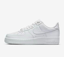 Load image into Gallery viewer, Nike Air Force 1 ‘07
